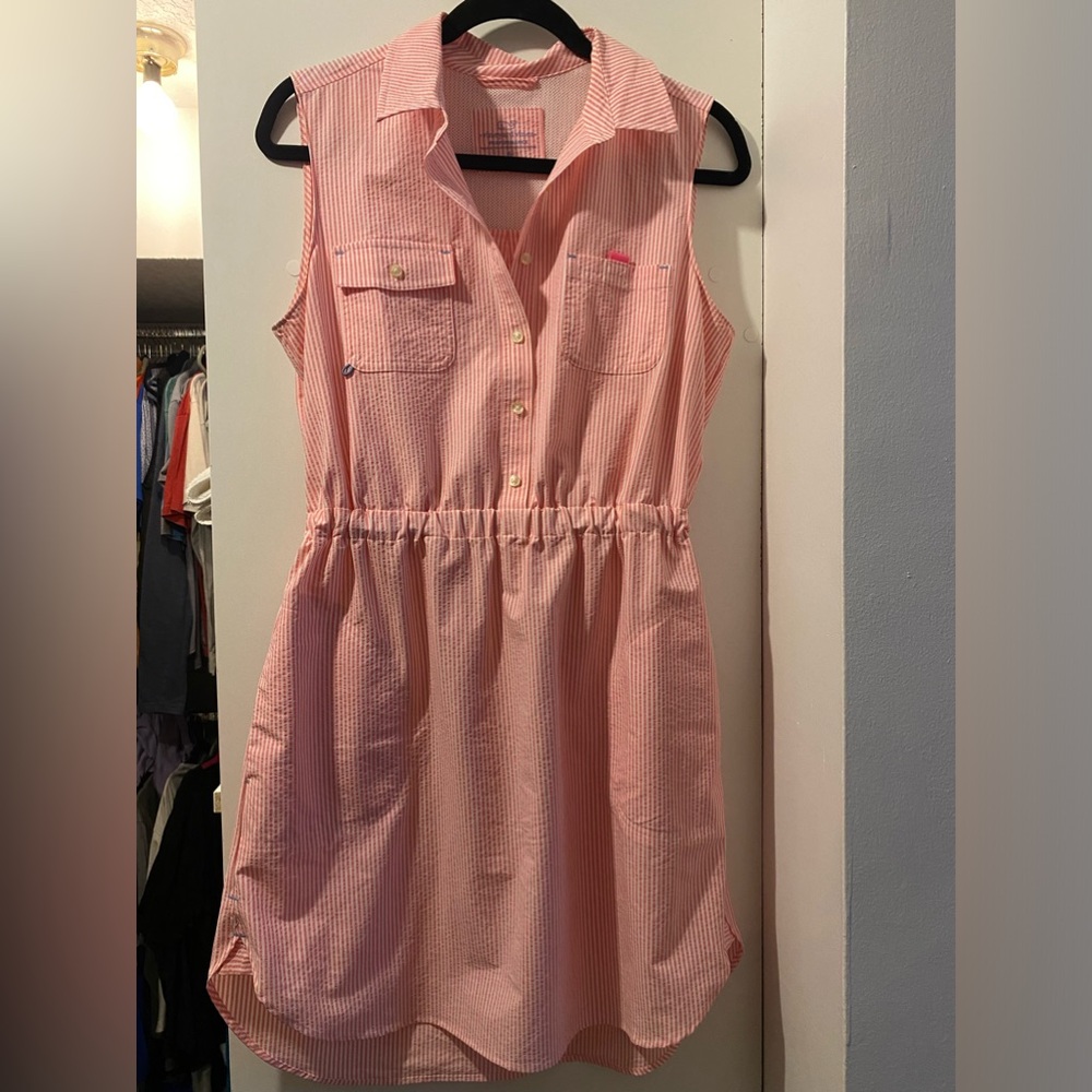 Vineyard vines performance dress